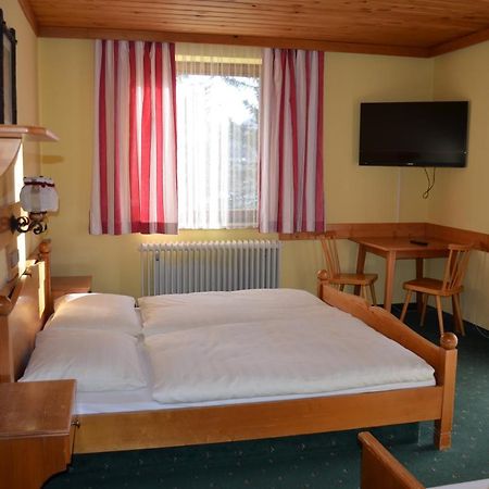 Gasthof Alte Tanne Hof bei Salzburg Esterno foto
