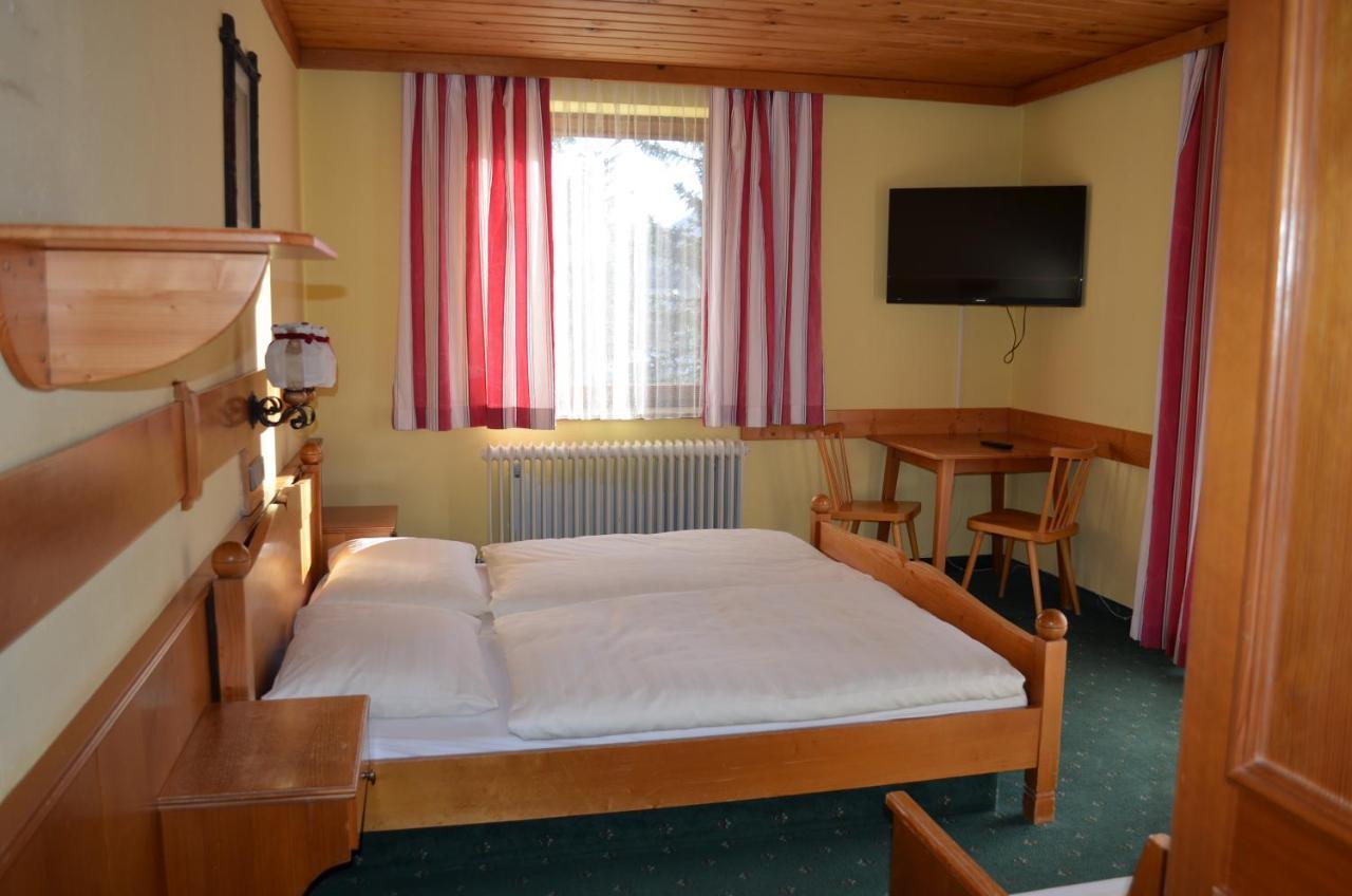 Gasthof Alte Tanne Hof bei Salzburg Esterno foto