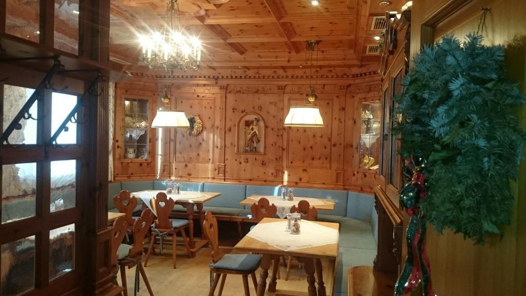 Gasthof Alte Tanne Hof bei Salzburg Esterno foto
